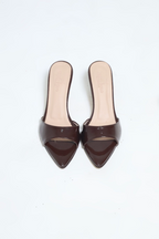 Trendy heels