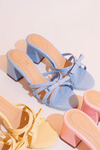 SANDALIAS DE TACÓN LAZO