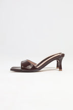 Trendy heels