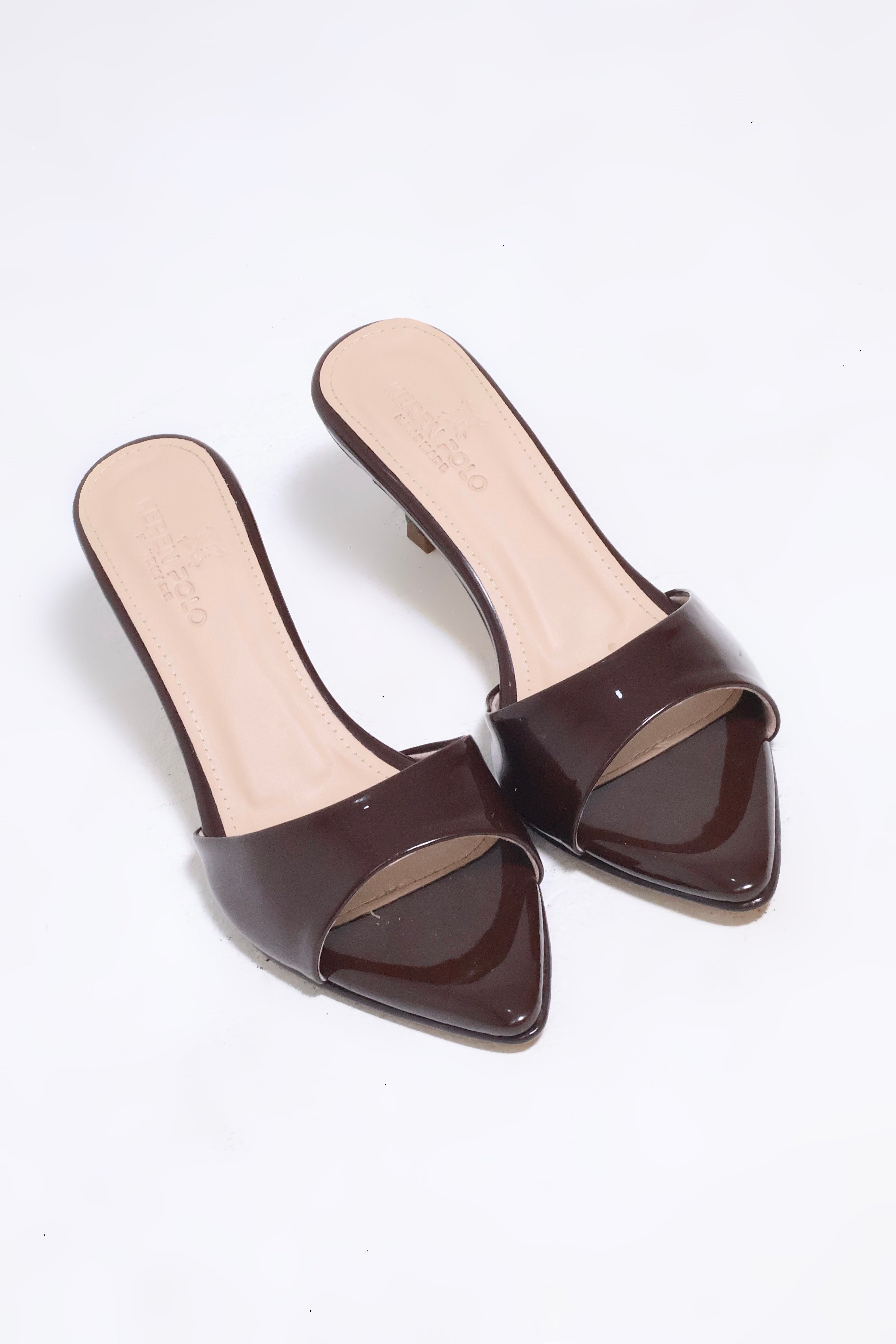 Trendy heels