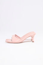 Trendy heels
