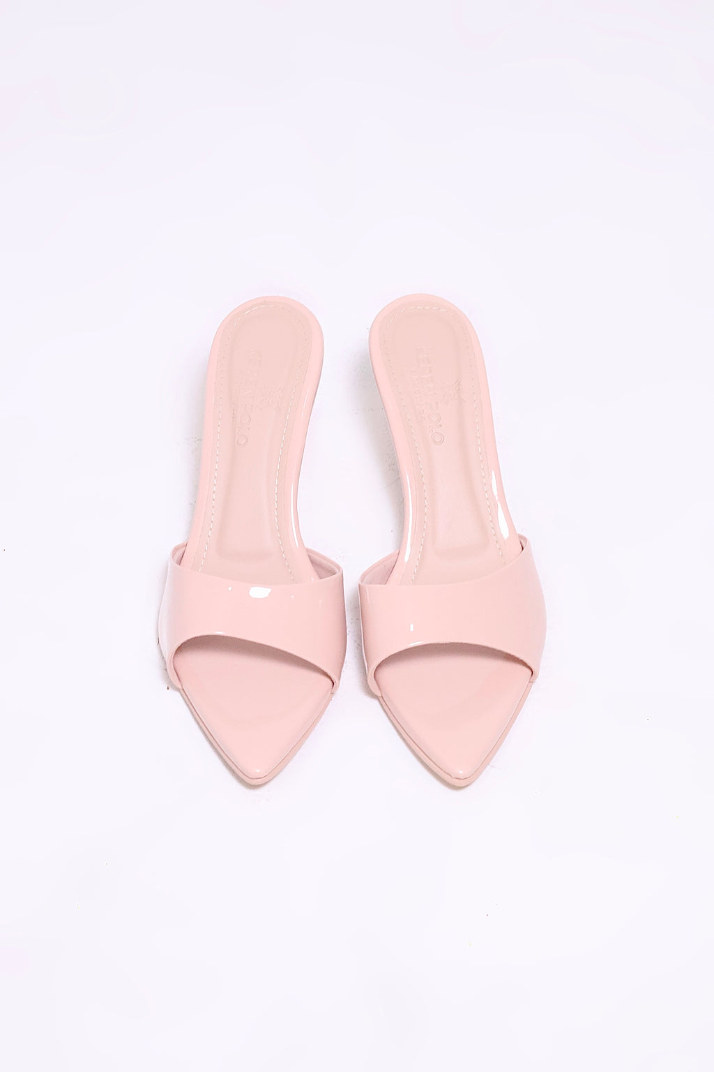 Trendy heels