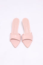 Trendy heels