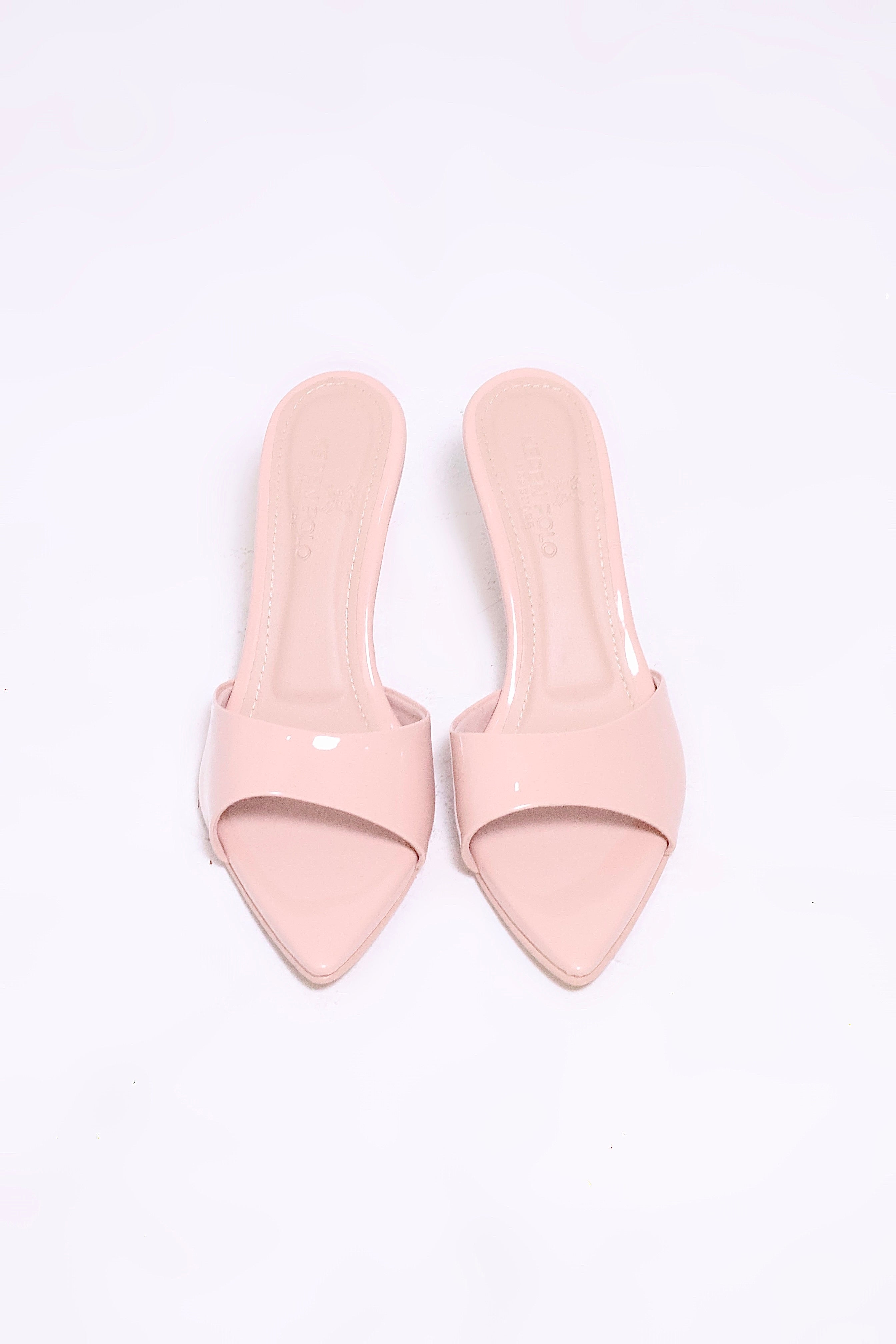 Trendy heels