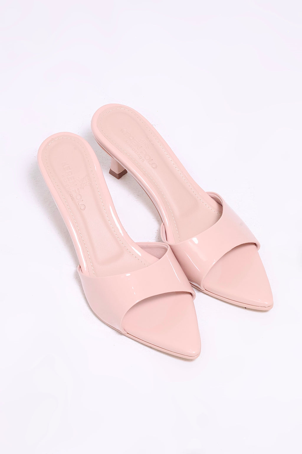 Trendy heels